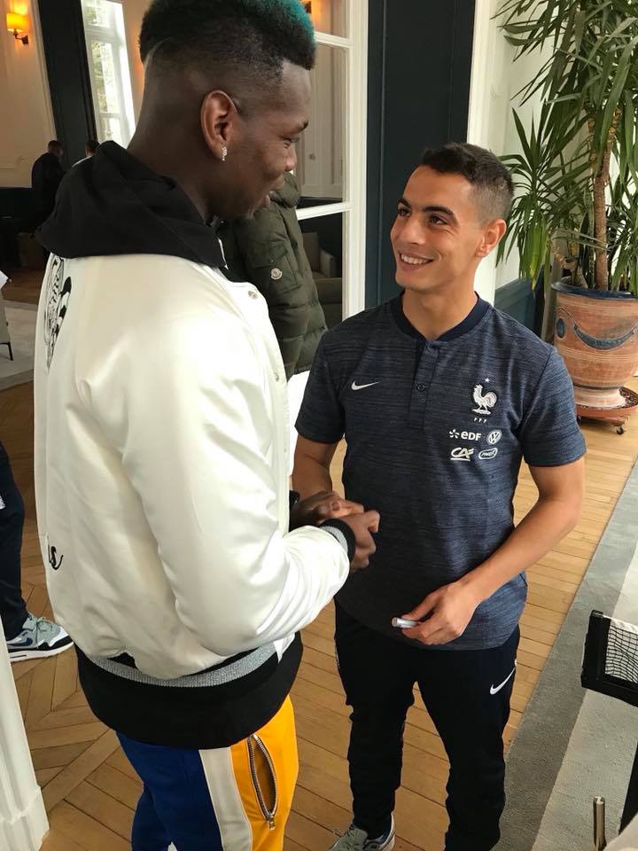 Arrêt sur image: Pogba accueille le nouveau bleu des « Bleus » Ben Yedder