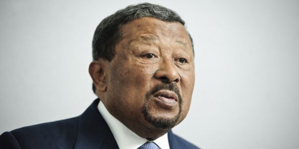 Jean Ping interdit de sortie de territoire.