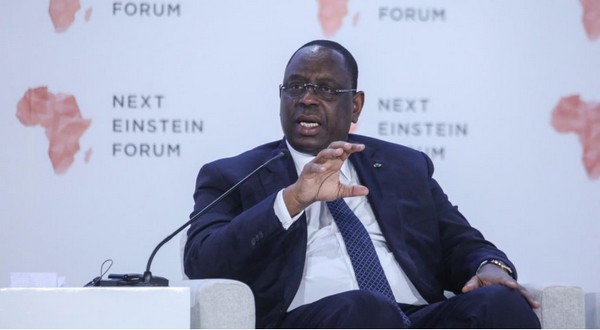 Vidéo – Voici l’application que Macky Sall aurait créée s’il était Marc Zuckerberg