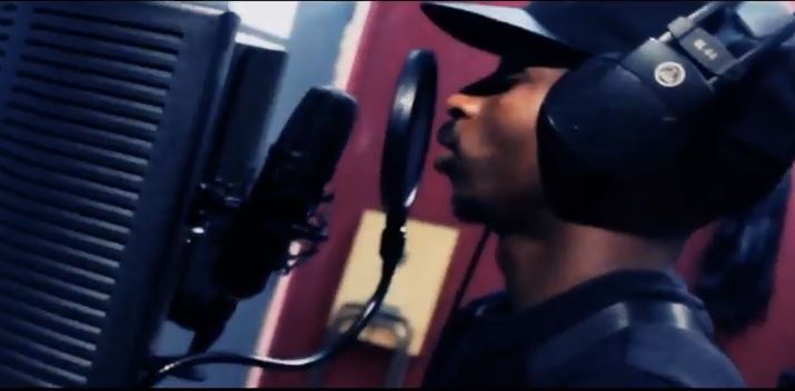 Vidéo: Poulo Loco rend hommage aux ténors du Rap Galsen