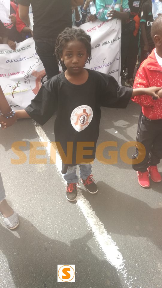 (11 Photos) voici en image la marche des Femmes leaders contre le rapt des enfants