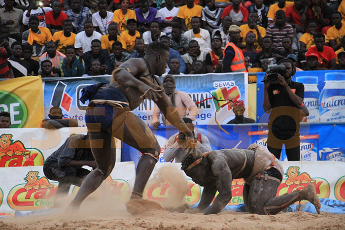 (20 photos) – Lutte: Raam-daan fait ramper Mobil2. Le film du combat