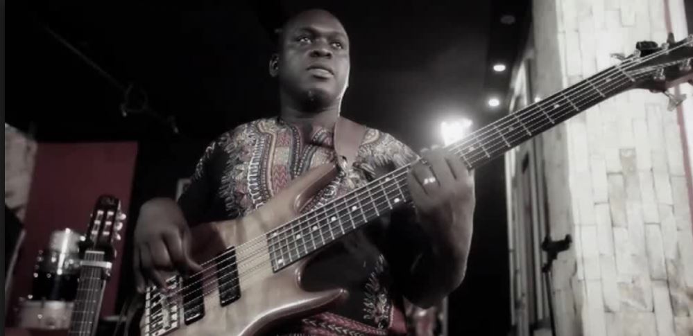 Urgent: Habib Faye, bassiste de Youssou Ndour, décédé à Paris ce mercredi