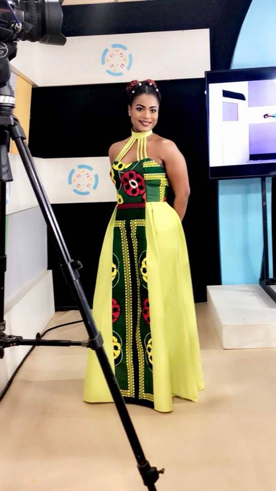 (3 Photos)- Merry Beye une tête bien faite