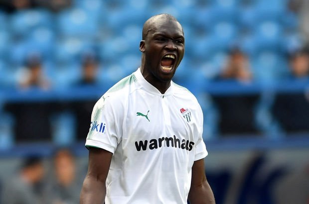 (Vidéo) Foot – Turquie: Le magnifique but de Moussa Sow contre Konyaspor, Regardez!