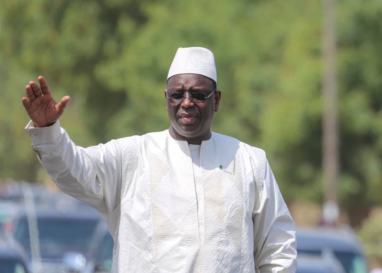 Le président Macky Sall rend hommage aux travailleurs du Sénégal