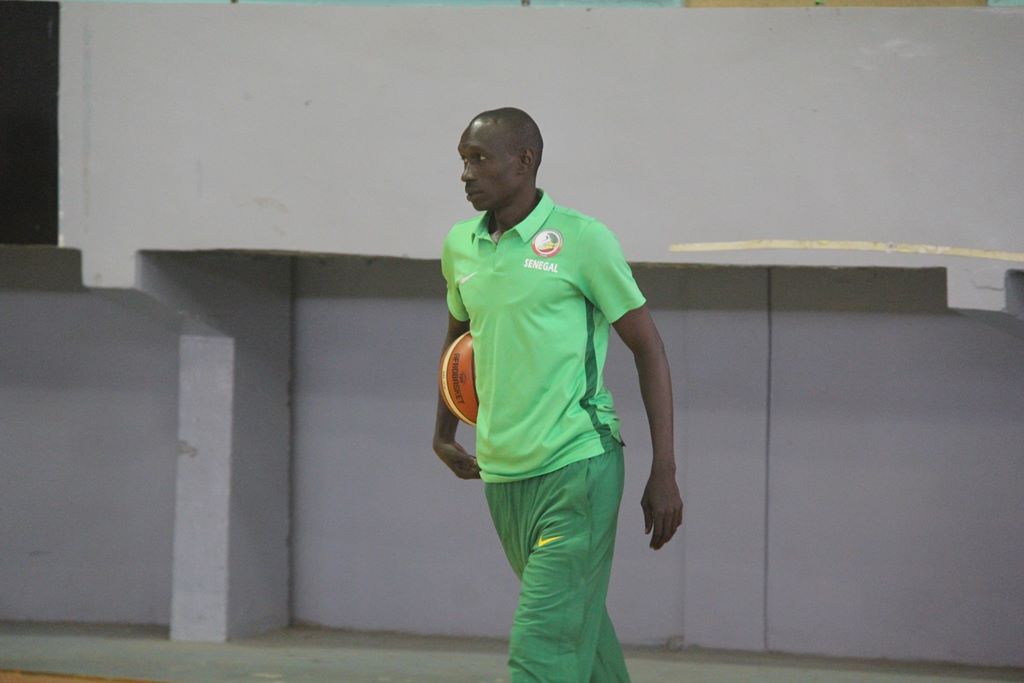 coach PaBi Guèye, Lions du basket