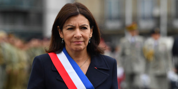 JO Paris 2024 : La maire Anne Hidalgo se jette à l’eau (Photos)