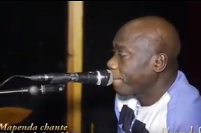 Vidéo : Mapenda Seck dédie une chanson à Wally Seck. Regardez !