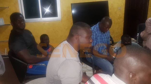 En images – Ndogou – Modou Lo invite les Lutteurs chez Birame Gningue