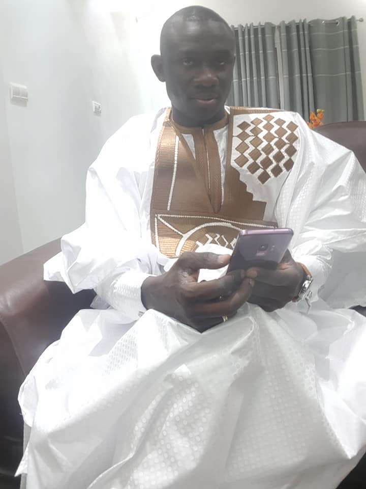 Photos: Pape Diouf s’incarne en « Ndanane » le jour de la Korité
