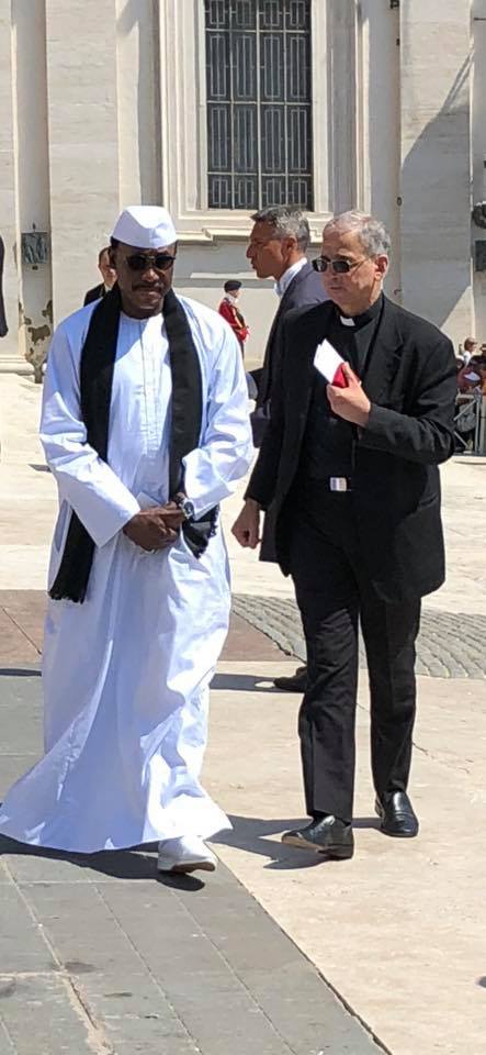 Photos Serigne Mame Mor Mbacke Re u Par Le Pape Fran ois Au Vatican Photos Serigne Mame Mor Mbacke Re u Par Le Pape Fran ois Au Vatican