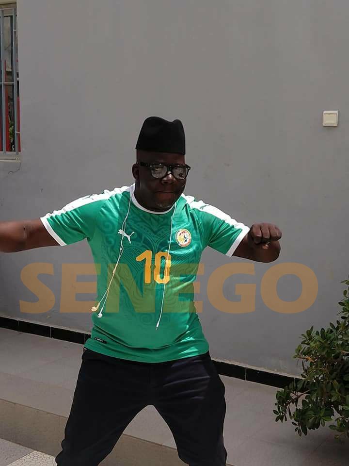 (02 photos) : Ndoye Bane savoure la victoire des Lions avec…