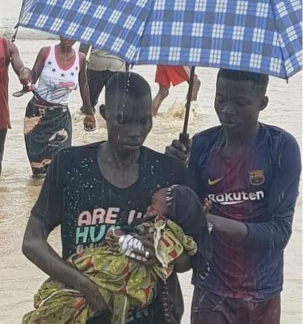 (Vidéo+05 Photos) – Intempéries en Cote-d’ivoire : Les villes se noient  !