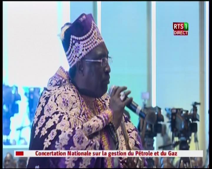 Vidéo – Pétrole et Gaz: Le grand Serigne de Dakar très en colère, tance l’opposition et la qualifie de…