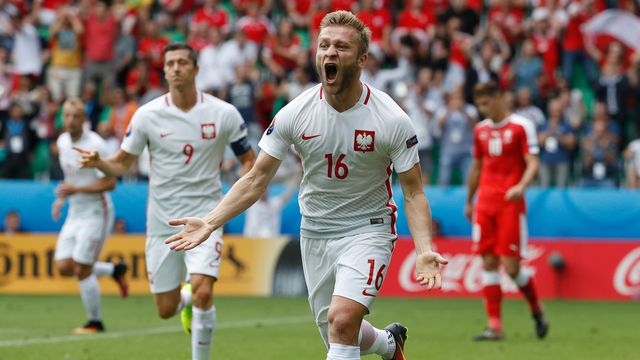 CDM2018 – La Pologne ouvre la marque contre le Japon (1-0) ! Bonne nouvelle pour les  »Lions »