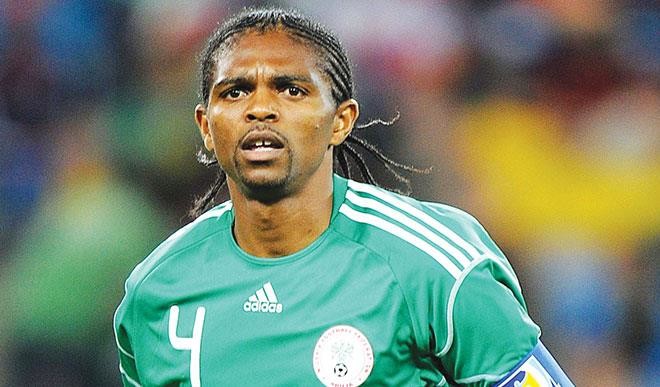 Russie – Nwankwo Kanu, l’ancien joueur du Nigeria se fait voler 11.000 dollars