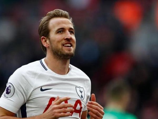 Mercato: les supporters du Real Madrid veulent Harry Kane pour remplacer Ronaldo