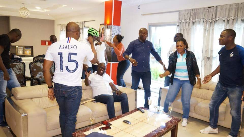 Photos: Regardez comment Asalfo a fêté la victoire de la France
