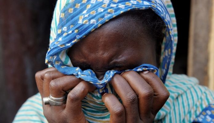 Audio: Triste ce qui est arrivée à cette dame – Ecoutez!
