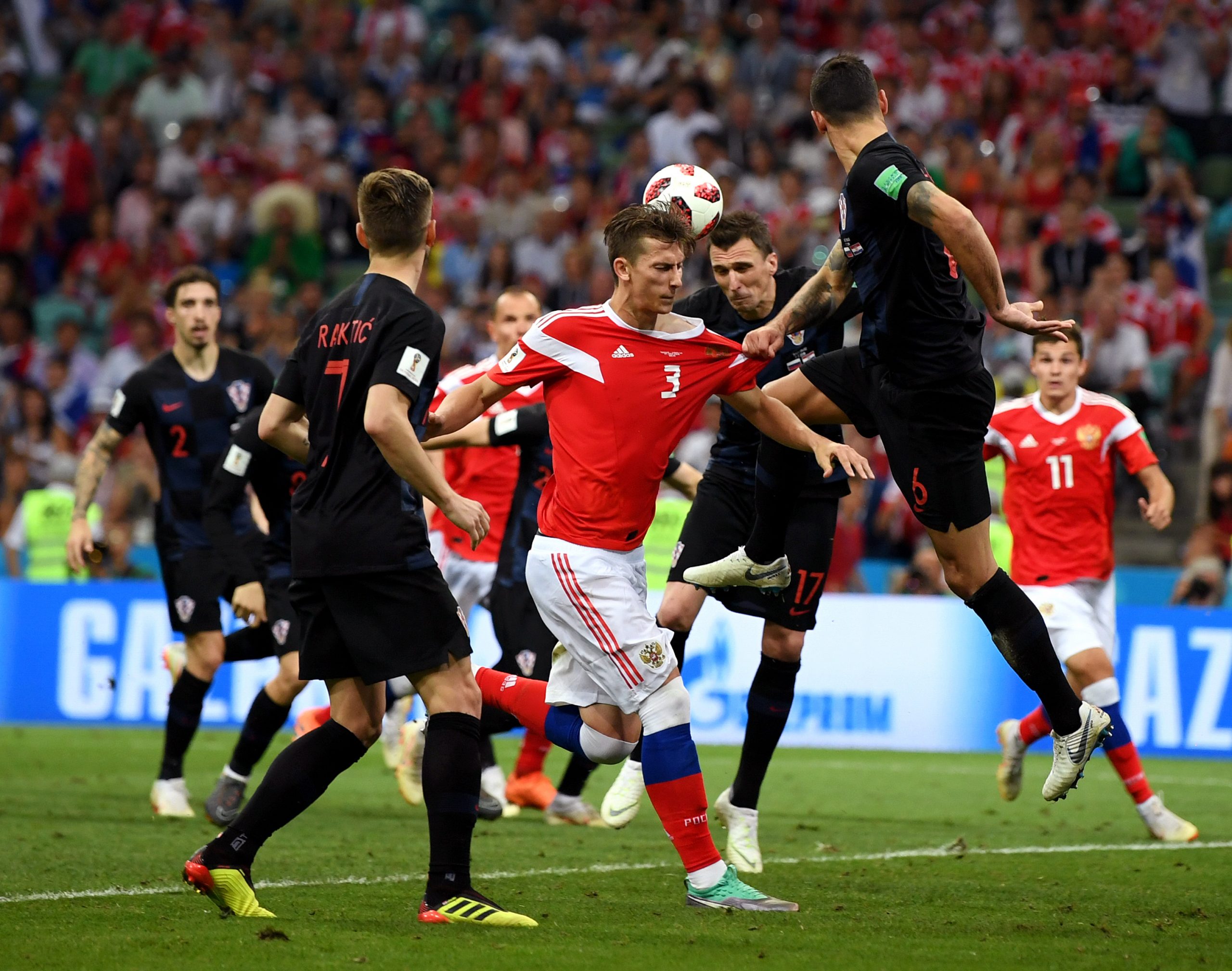 Vidéo – Russie vs Croatie : Mario Fernandes ressuscite le pays hôte 2-2. Quel match !