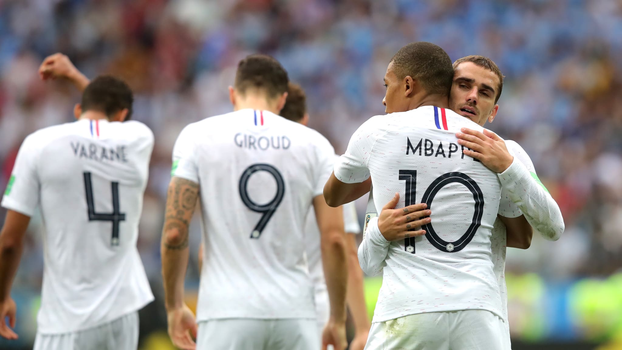 Vidéo résumé: La France domine l’Uruguay et se qualifie en demi-finale