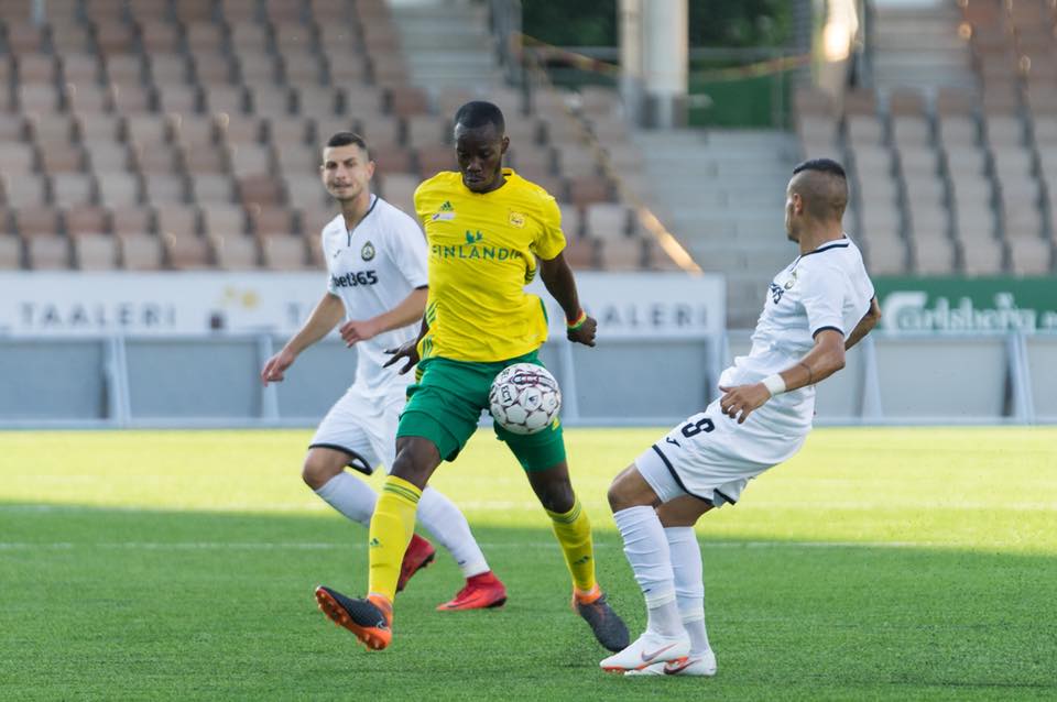 Vidéo: Le but extraordinaire de Issa Thiaw