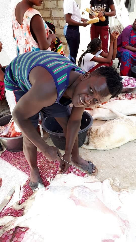 (Photos+ Vidéo) : Didi, l’auteur de « Louthioum Louthioum » en mode « fésseu »