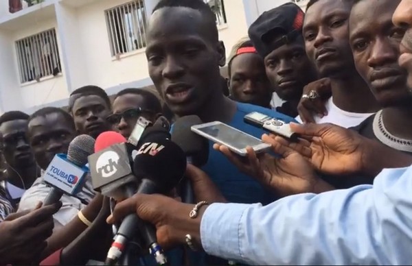 Vidéo: Bassirou Faye, 4 ans déjà: Les étudiants réclament toujours justice…