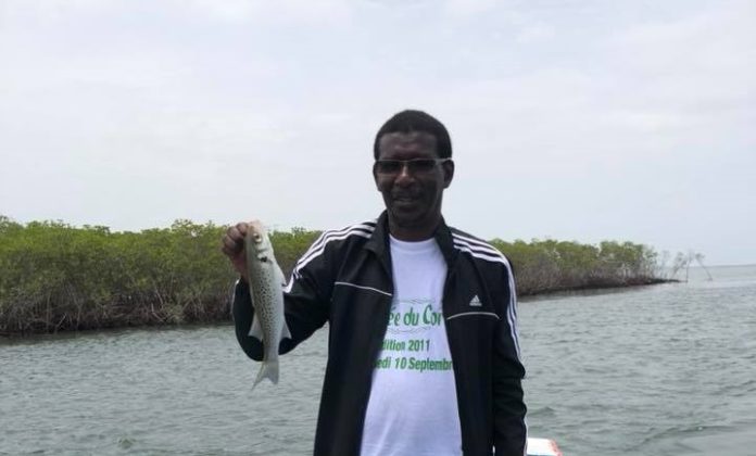 En vacances dans les îles du Saloum, Mary Teuw Niane montre ses talents cachés (Photos)