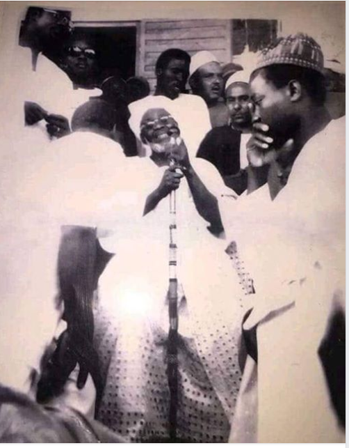 Arrêt sur image: Une des rares photos de Baye Niass