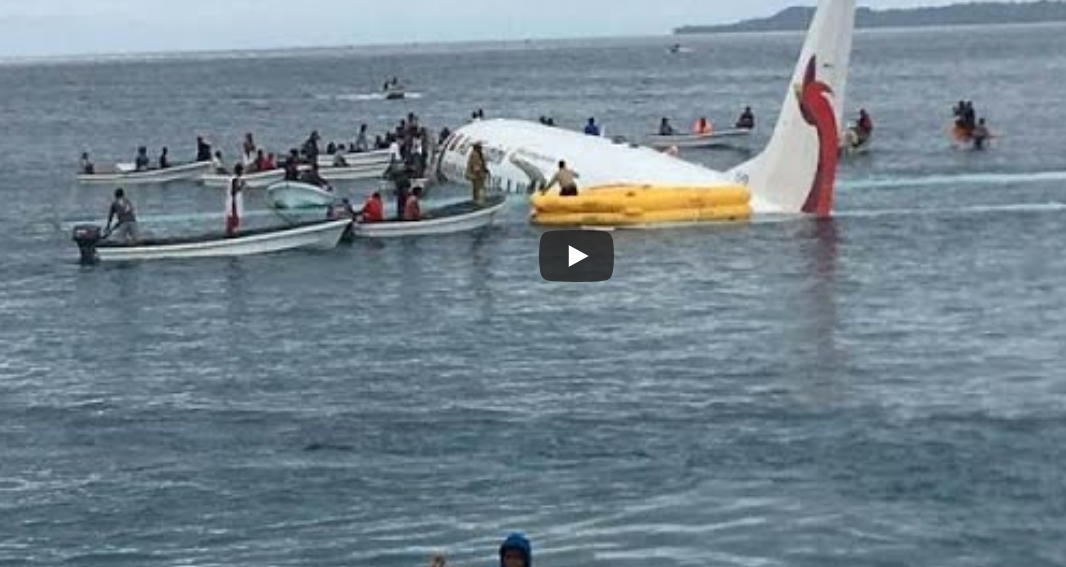 Vidéo Incroyable! Un Boeing737 rate complètement son atterrissage