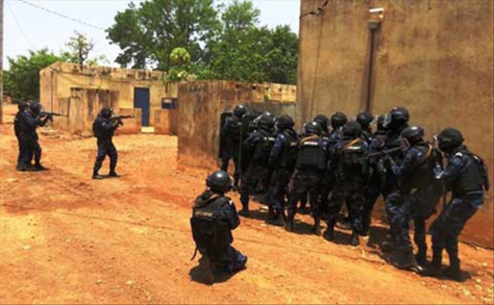 Burkina Faso: au moins 8 personnes ont été tuées dans une double attaque…