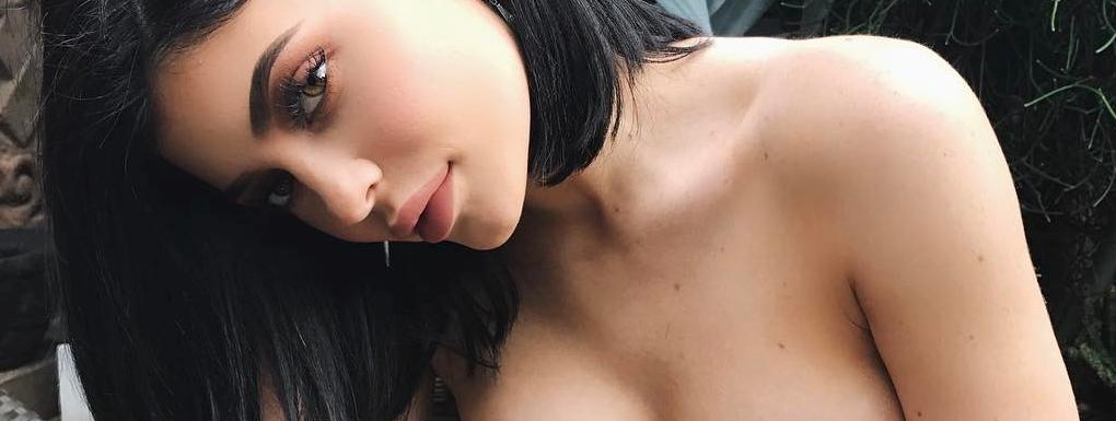(3photos)-Des photos volées d’une sœur de Kim Kardashian nue fuitent sur la toile