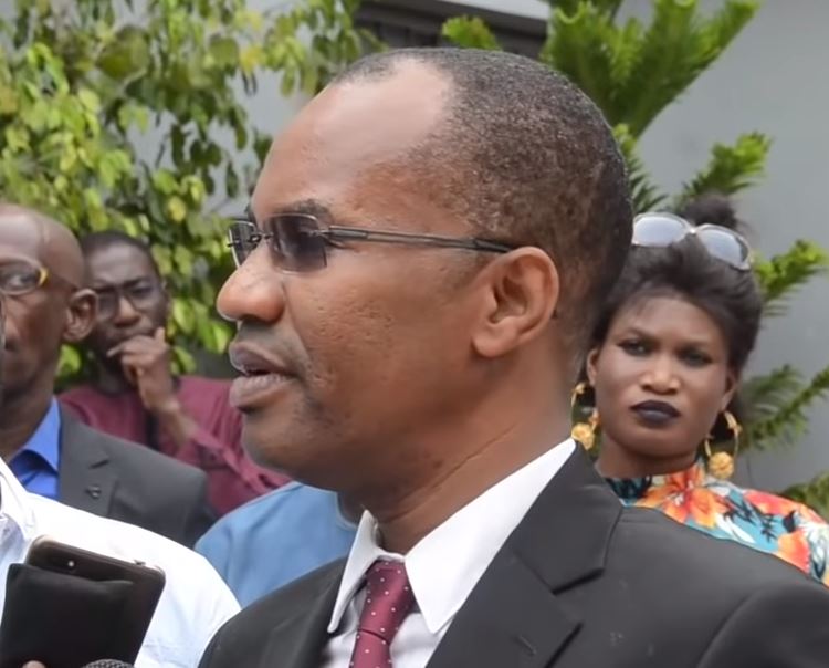 Vidéo – Mamoudou Ibra Kane révèle enfin à Youssou Ndour les causes de son départ
