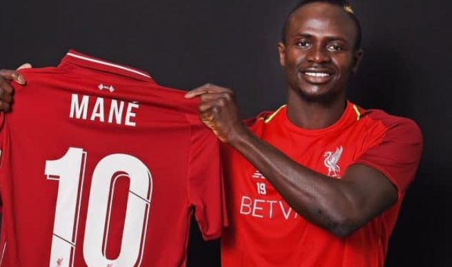 (Photos)- Malawi : Sadio Mané fait parler encore par sa générosité
