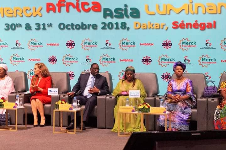 (5 photos) – Le Sénégal, 1er pays de l’Afrique de l’Ouest à disposer du vaccin contre le cancer…