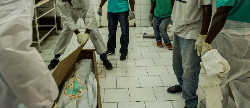 Photo-Des morguiers volent les yeux d’un enfant décédé…
