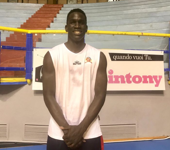 Basket – Hertz Cagliari (Italie) : Le Sénégalais Ousmane Diop débarque et signe un contrat de quatre (4) ans