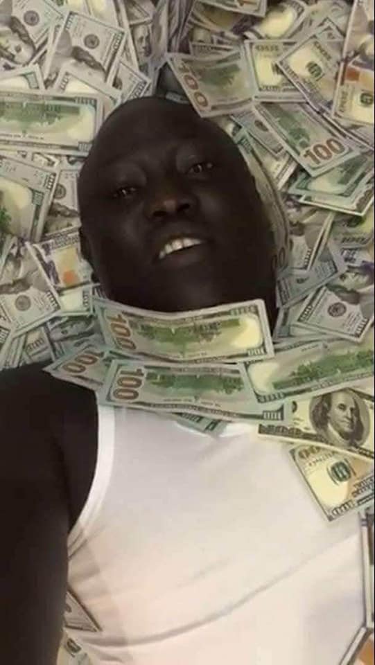 Arrêt sur images: Ce fils du Président choque plus d’un
