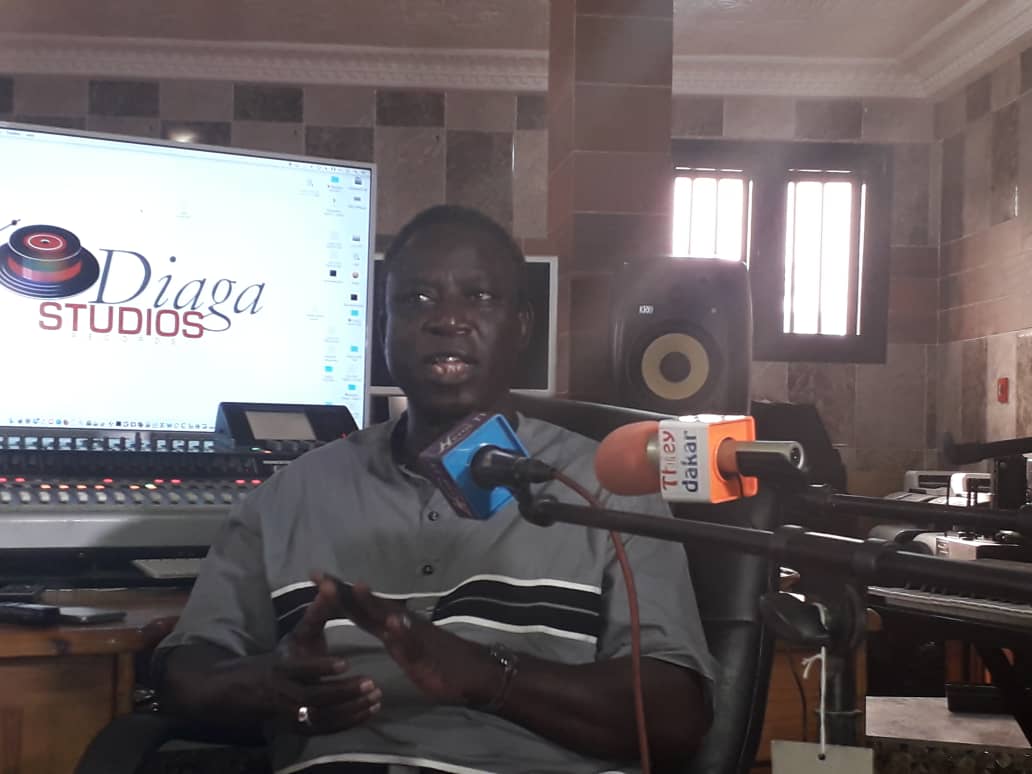 Thione Seck récupère « son » Penc Mi donne rendez vous à ses fan’s et annonce une plainte
