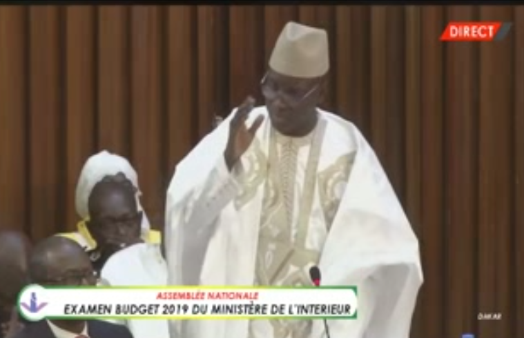 Vidéo – Mouvements et Associations: Aly Ngouille Ndiaye: « Tant que je serais là, il y aura de l’ordre, Y’en a marro… »
