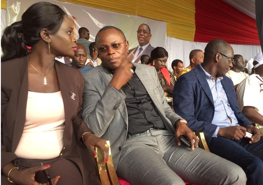 En images, l’investiture du président Macky Sall par les jeunes de BBY (30 Photos)