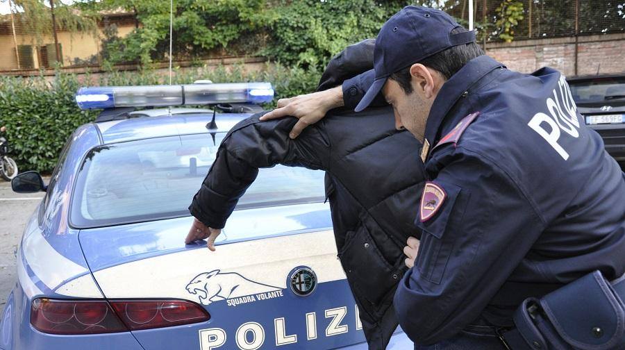 Italie : Un Sénégalais voleur dans une pizzeria arrêté par la police…