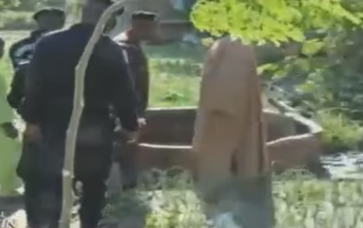 Vidéo-Patte d&rsquo;oie : 20 jardiniers arrêtés, utilisent l&rsquo;eau des fosses septiques pour arroser …