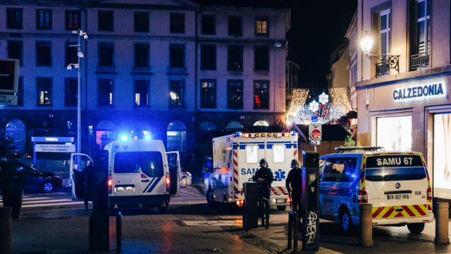 Fusillade à Strasbourg: Au moins 2 morts et plusieurs blessés, le tireur introuvable
