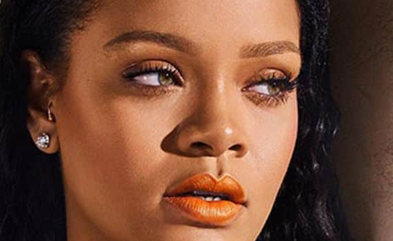 (Photos)-Rihanna en deuil…
