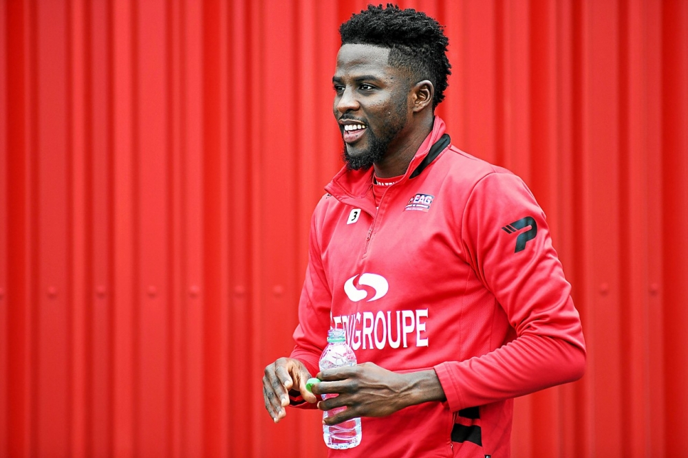 (Vidéo) Football: Papy Djilobodji explique le choix de Guingamp…