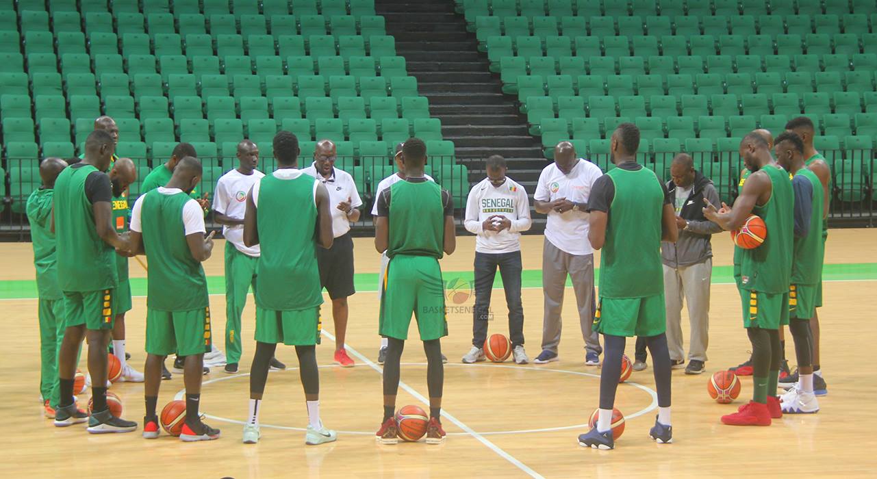 (Photos) Basket – Tournoi d’Abidjan: Revivez la première séance d’entrainement des lions à Dakar Arena