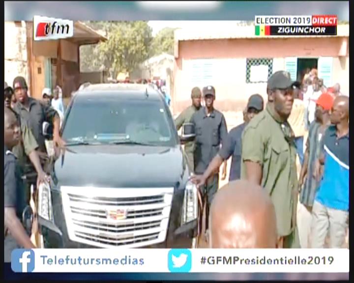 Vidéo – Ziguinchor : Ousmane Sonko, à la tête d’une forte délégation, attire l’attention des….